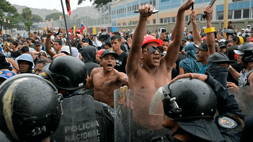 Protestas y descontento en Caracas tras resultado electoral