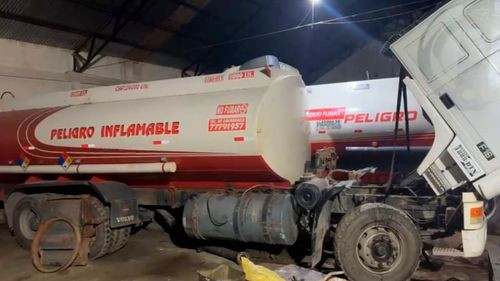 Fiscalía imputa a dos hombres por tráfico ilegal de combustible en El Alto