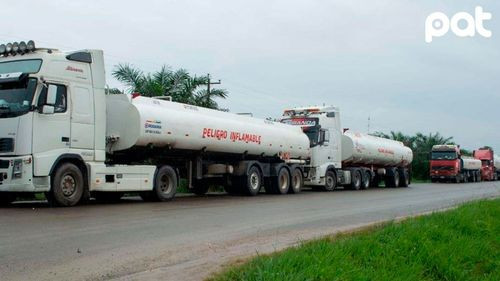 YPFB inicia despachos al 100% de diésel y gasolina