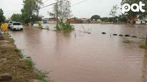 Fuerte lluvia en Santa Cruz causa emergencias Fuerte lluvia en Santa Cruz causa emergencias