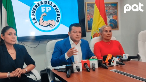 Jhonny Fernández cierra alianzas, pero descarta pacto con Evo