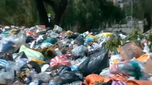 Crisis sanitaria en Cochabamba: 6.000 toneladas de basura acumuladas tras bloqueos en k’ara k’ara