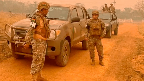 Arce militariza fronteras para frenar contrabando a la inversa