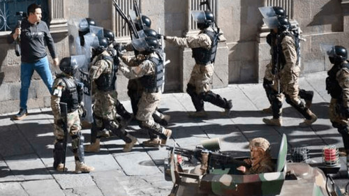 Tres nuevos implicados buscados por intento de golpe en Bolivia