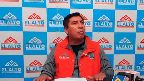 Alcaldía de El Alto pide detención preventiva de funcionarios sorprendidos ebrios en vehículo oficial