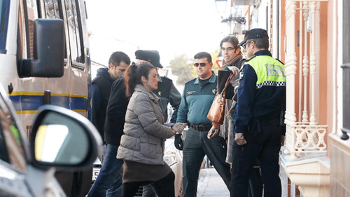 Escalofriante hallazgo: madre oculta los cuerpos de sus bebés en el congelador