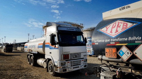 Suspensión de exportaciones y escasez de diésel afectan al transporte pesado y a la economía nacional