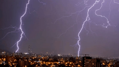 Senamhi emite alerta naranja por lluvias y tormentas eléctricas en cuatro departamentos