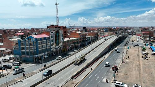 Fluidez vehicular mejora en el distrito 8 gracias al paso a desnivel revolución senkata