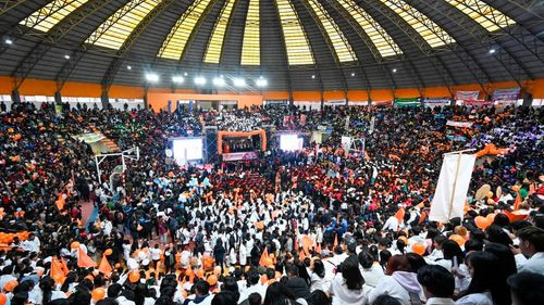 El Alto celebra su 40 aniversario con la entrega de un moderno coliseo en la UPEA