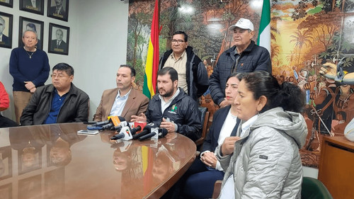 Comité cívico advierte con paro en santa cruz si intentan suspender elecciones