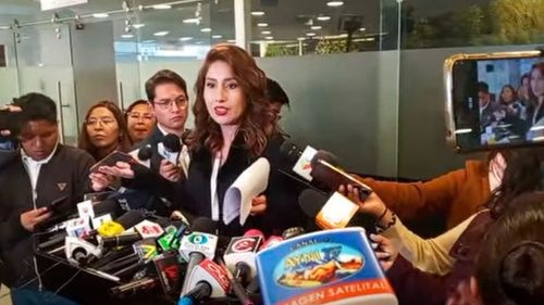 LIBRE pide comisión para investigar caso de maletas