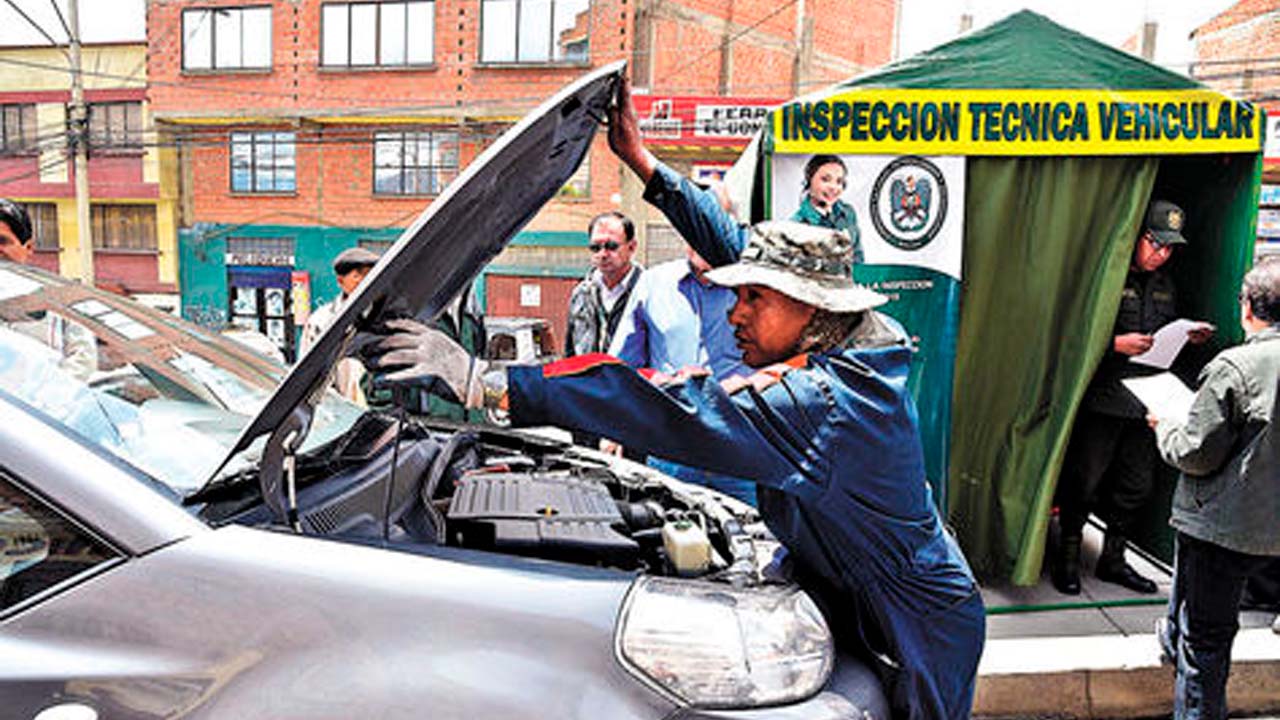 Inspección vehícular.jpg