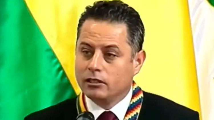 Edmand Lara pide “decir la verdad” durante su discurso por las fiestas patrias