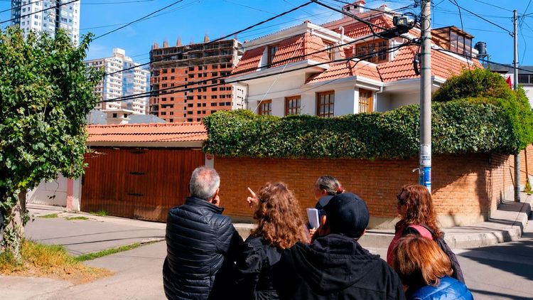 Inspección en Obrajes alerta sobre riesgos geológicos