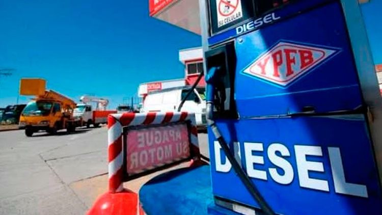 ANH reduce a Bs 16,50 el precio referencial del diésel importado para grandes consumidores
