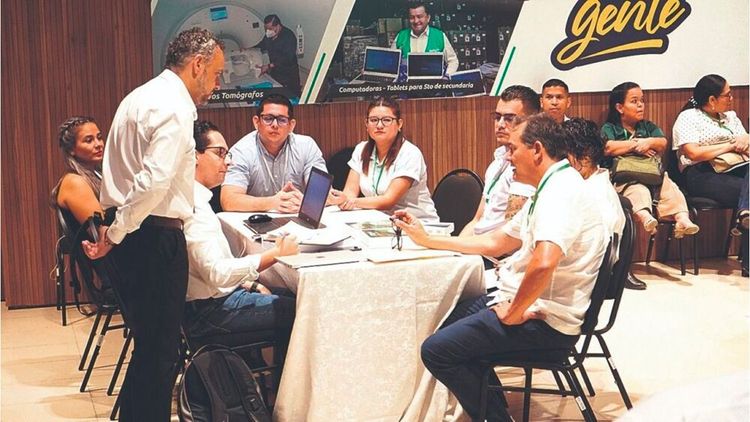 Tensión en la transición municipal: Equipo de ‘Mamén’ Saavedra observa falta de respaldos en informes de la Alcaldía