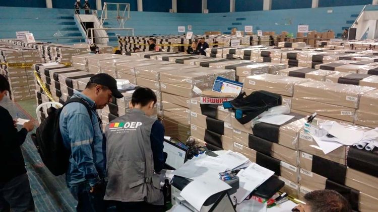 Santa Cruz: Distribuyen material electoral y rige el silencio a días de las subnacionales