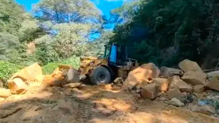 Derrumbes obligan al cierre indefinido del tramo La Angostura – Samaipata