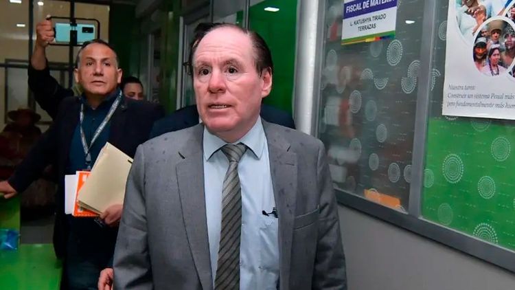 Presidente del BCB declara como testigo por accidente aéreo en El Alto