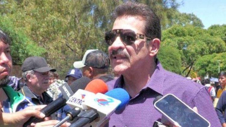 manfred reyes villa anuncia campaña en el chapare pese a amenazas