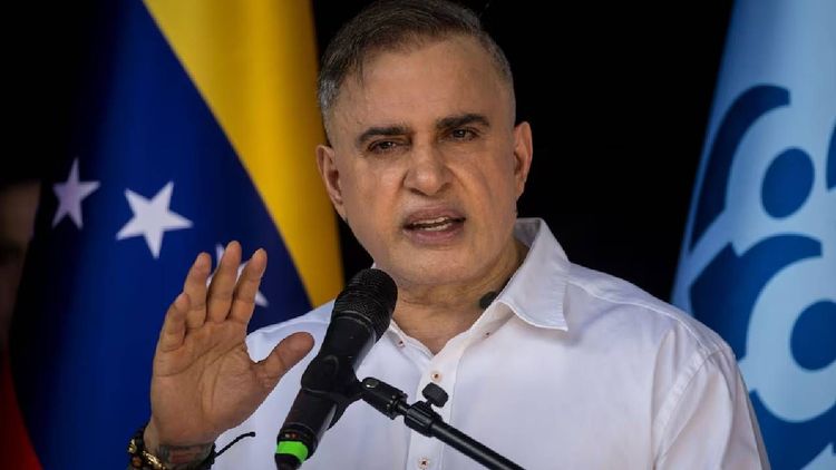 Fiscal Chavista amenaza a Edmundo González Urrutia y defiende al régimen de Maduro