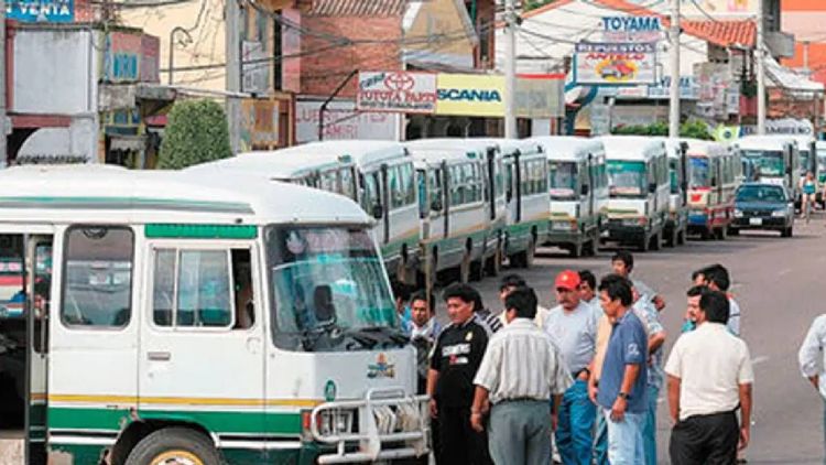 Transporte urbano define en ampliado si acatará paro de 48 horas el lunes y martes