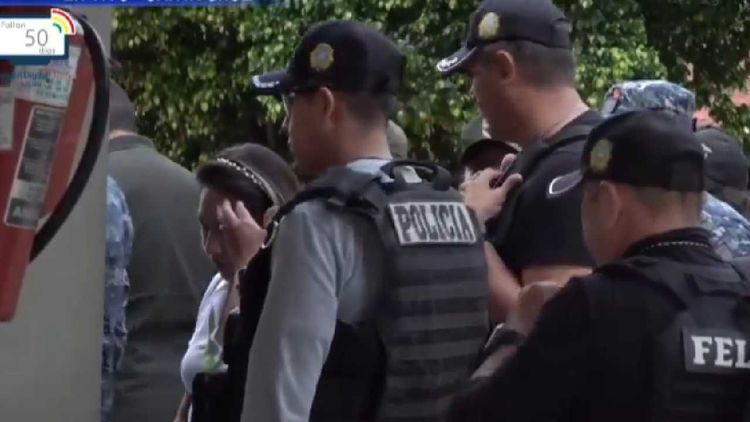 Allanan hangar por robo de partes de avioneta de la FAB