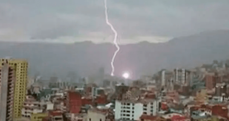 Lluvias y tormentas marcan el clima en bolivia este lunes