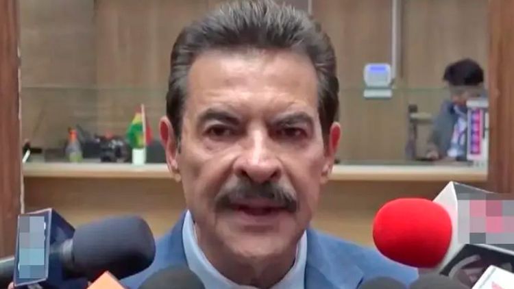 Reyes Villa pide priorizar el diésel y abrogar el decreto 5676