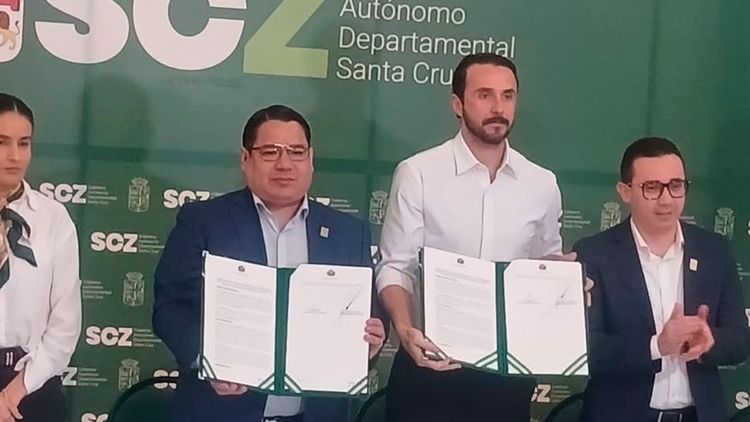 Fiscalía y Gobernación cruceña firman convenio de capacitación