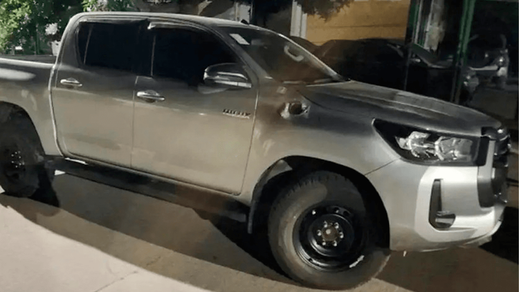 Diprove recupera en Yacuiba camioneta reportada como robada en Argentina