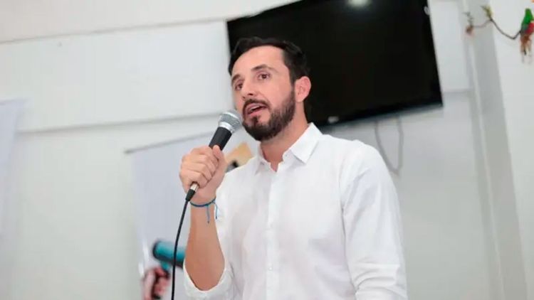 Velasco pide respeto a la preclusión y a los derechos políticos