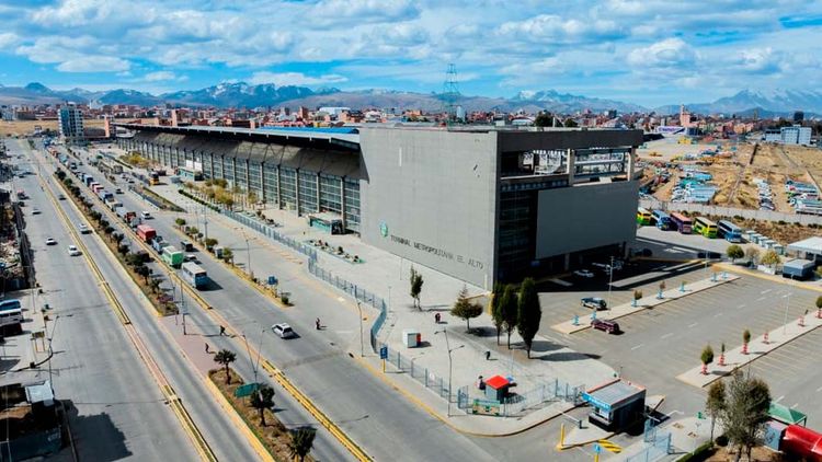 Terminal Metropolitana El Alto suspende temporalmente salidas a Cochabamba y Santa Cruz