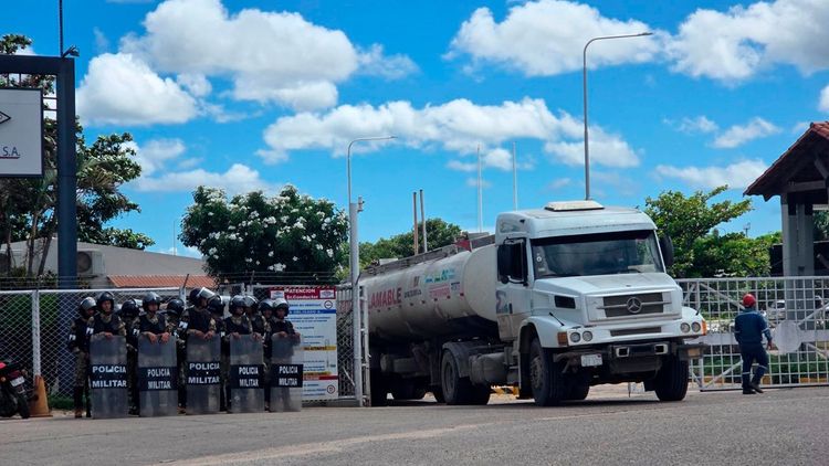 Fuerzas Armadas resguardan  plantas estratégicas de YPFB  contra actos de sabotaje