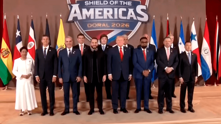 Trump y 12 líderes regionales firman coalición contra los cárteles de la droga 