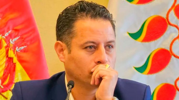 Vicepresidente Edmand Lara frena el discurso oficial y pide "no satanizar ni vincular las protestas con el evismo"