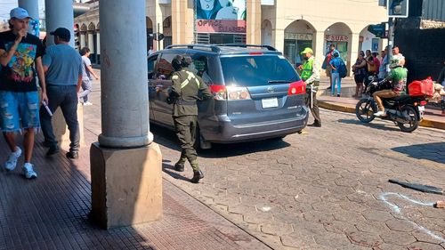 Mujer pierde la vida tras ser arrollada por un micro en el centro de ...